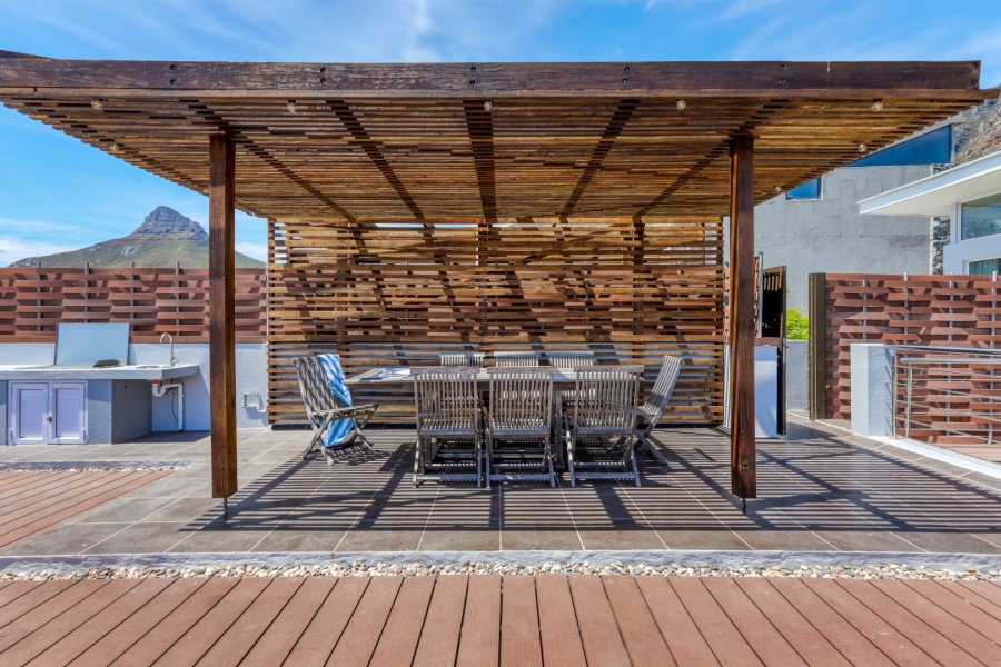 To Let 6 Bedroom Property for Rent in Camps Bay Western Cape